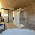 Elegant_modern_bathroom_of_a_new_appartment.jpg