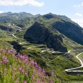Tremola_old_road_which_leads_to_St._Gotthard_pass_on_the_Swiss_alps.jpg