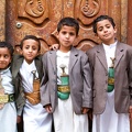 Boys_with_traditional_clothes_at_Sana_.jpg