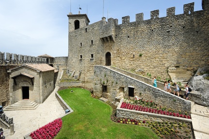 La Rocca fortless on Borgo Maggiore 1