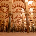 Interiors_of_Mezquita_at_Cordova.jpg