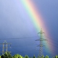 Rainbow_on_a_electricity_pylon.jpg