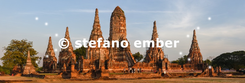 Temple_of_Ayutthaya_historical_park_.jpg